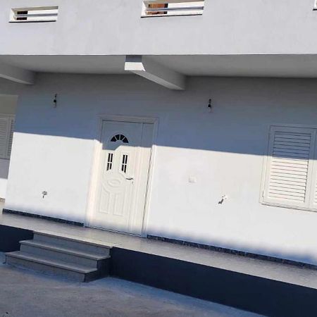 Vila Bali Durrës Buitenkant foto