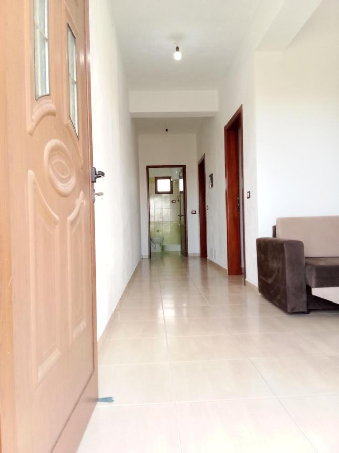 Vila Bali Durrës Buitenkant foto