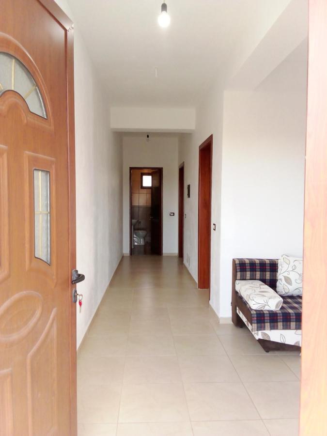 Vila Bali Durrës Buitenkant foto